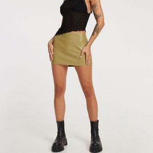 NWT Motel Rocks Mini Skirt